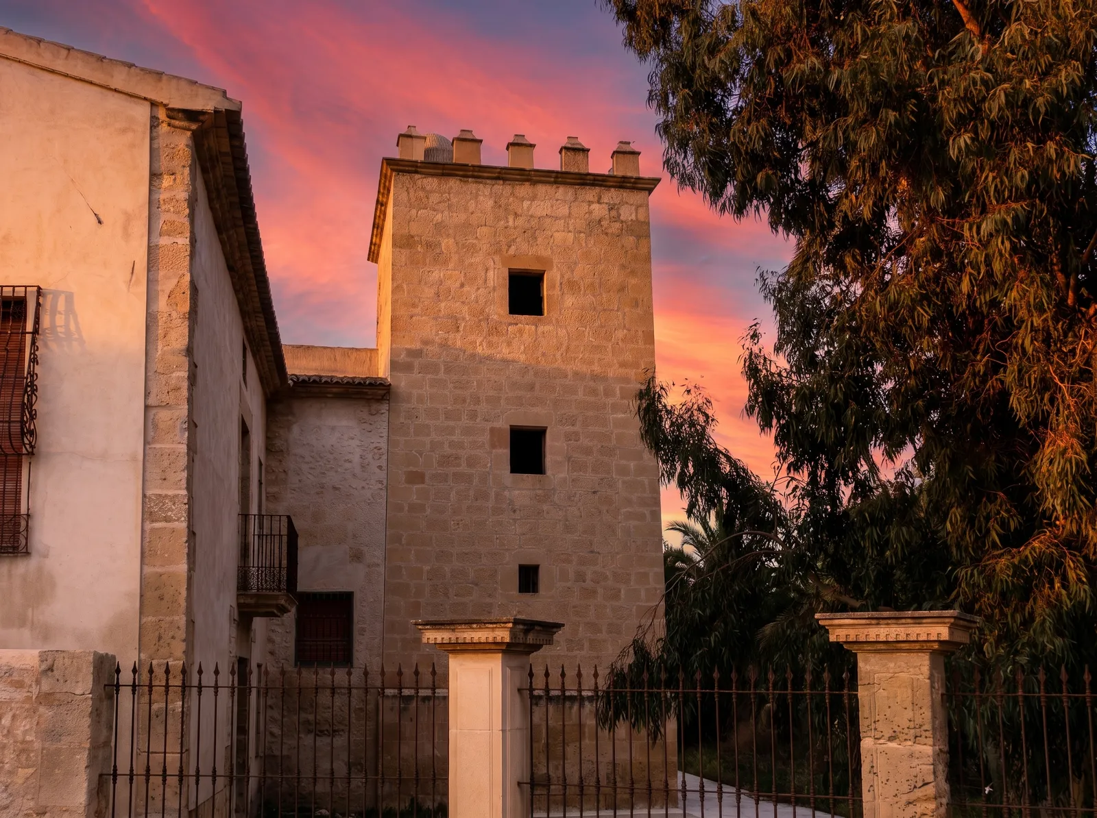 Torre Soto (Nº 06 en el mapa) al atardecer